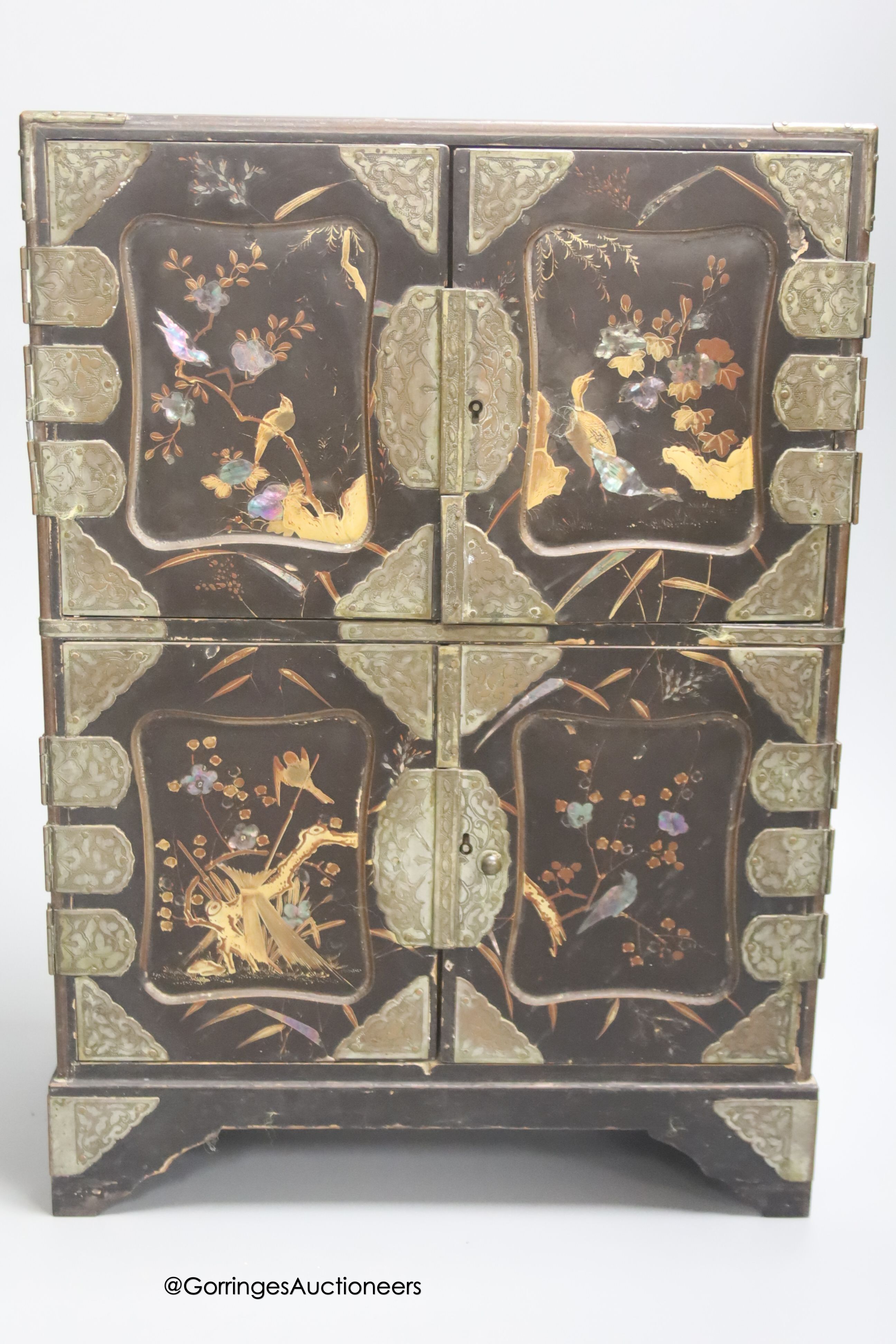 A Japanese lacquer table cabinet, height 33cm